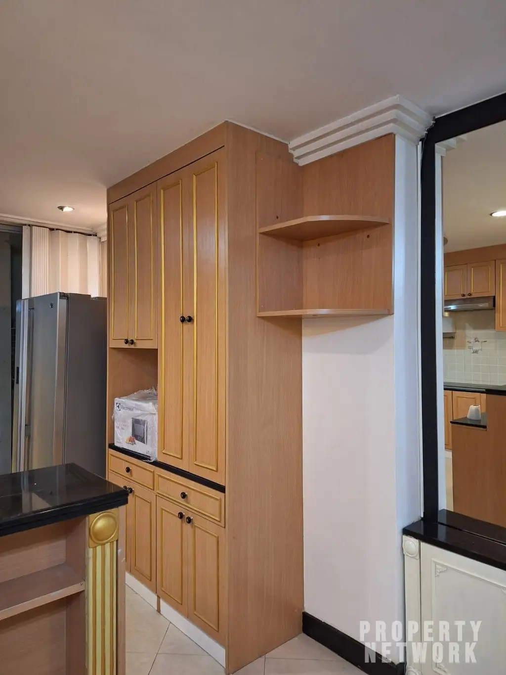 Spacious 78 sqm 1-bedroom condo for rent at Asoke Place, Sukhumvit. Fully furnished, great amenities, near BTS Asoke & MRT Sukhumvit. Rent: 28,000 THB/month.