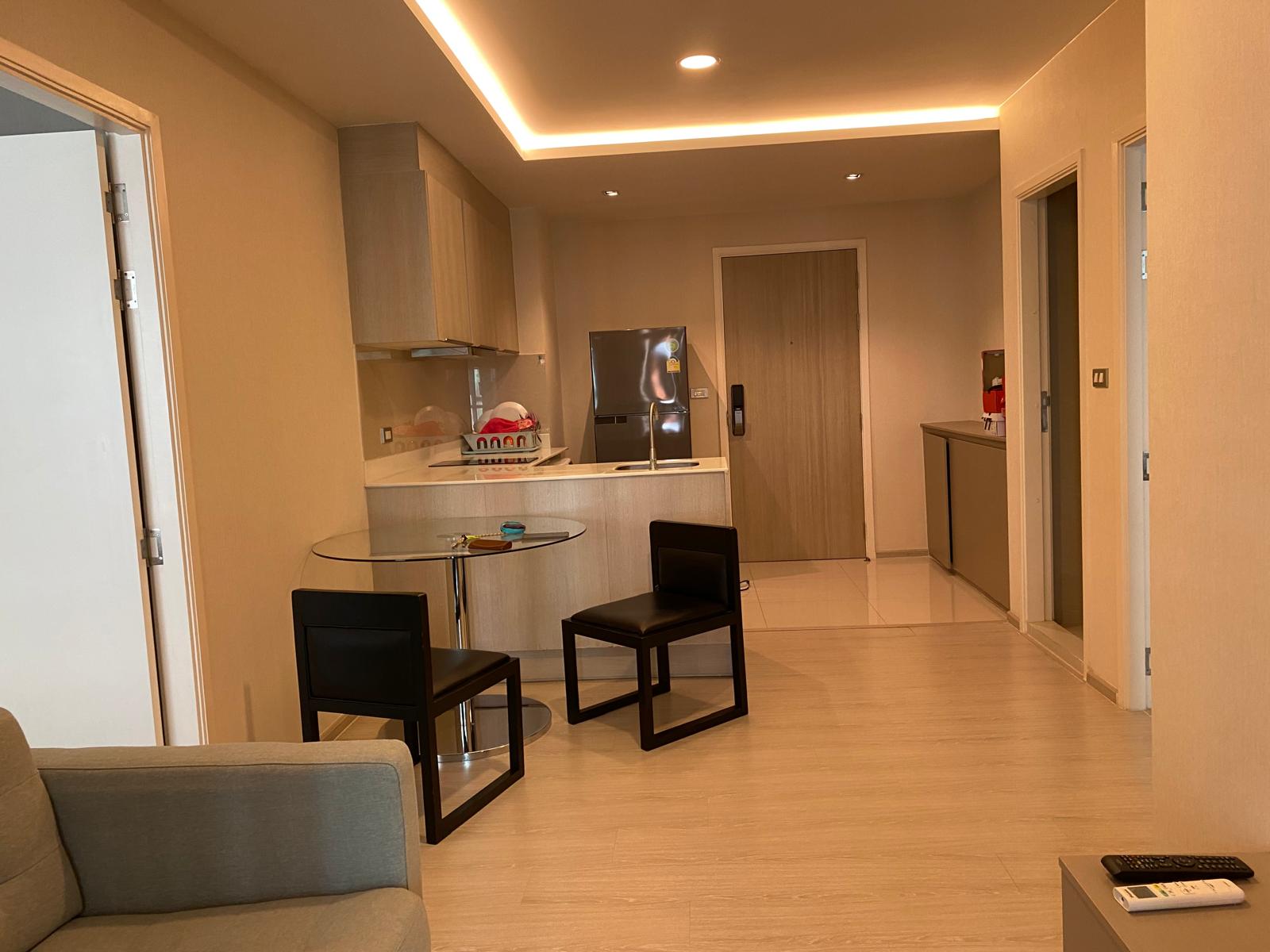 2-BR, 2-BTH Condo for Rent at VTARA36, Sukhumvit 36 – 65 Sq.m., ฿32,000/Month, Near BTS Thong Lo, Fully Furnished with Luxury Amenities