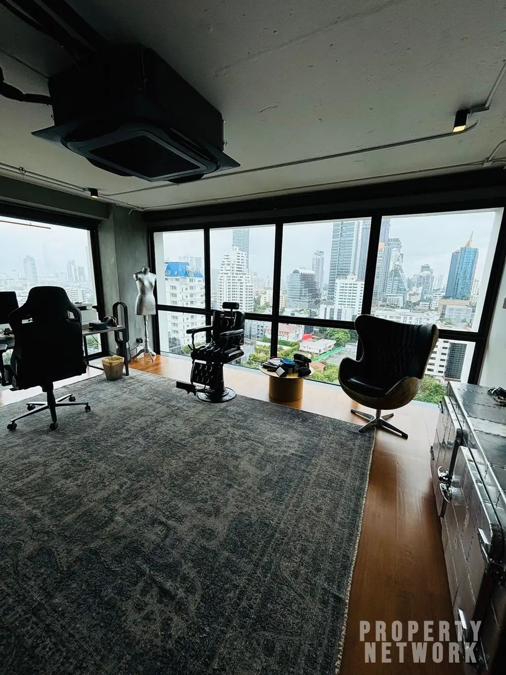 Discover luxury living with this loft-style duplex at The Habitat Sukhumvit 53. Spacious 365 sqm, 3 bedrooms, pet-friendly, and fully renovated. Sale Price: 50M THB. Near BTS Thong Lor