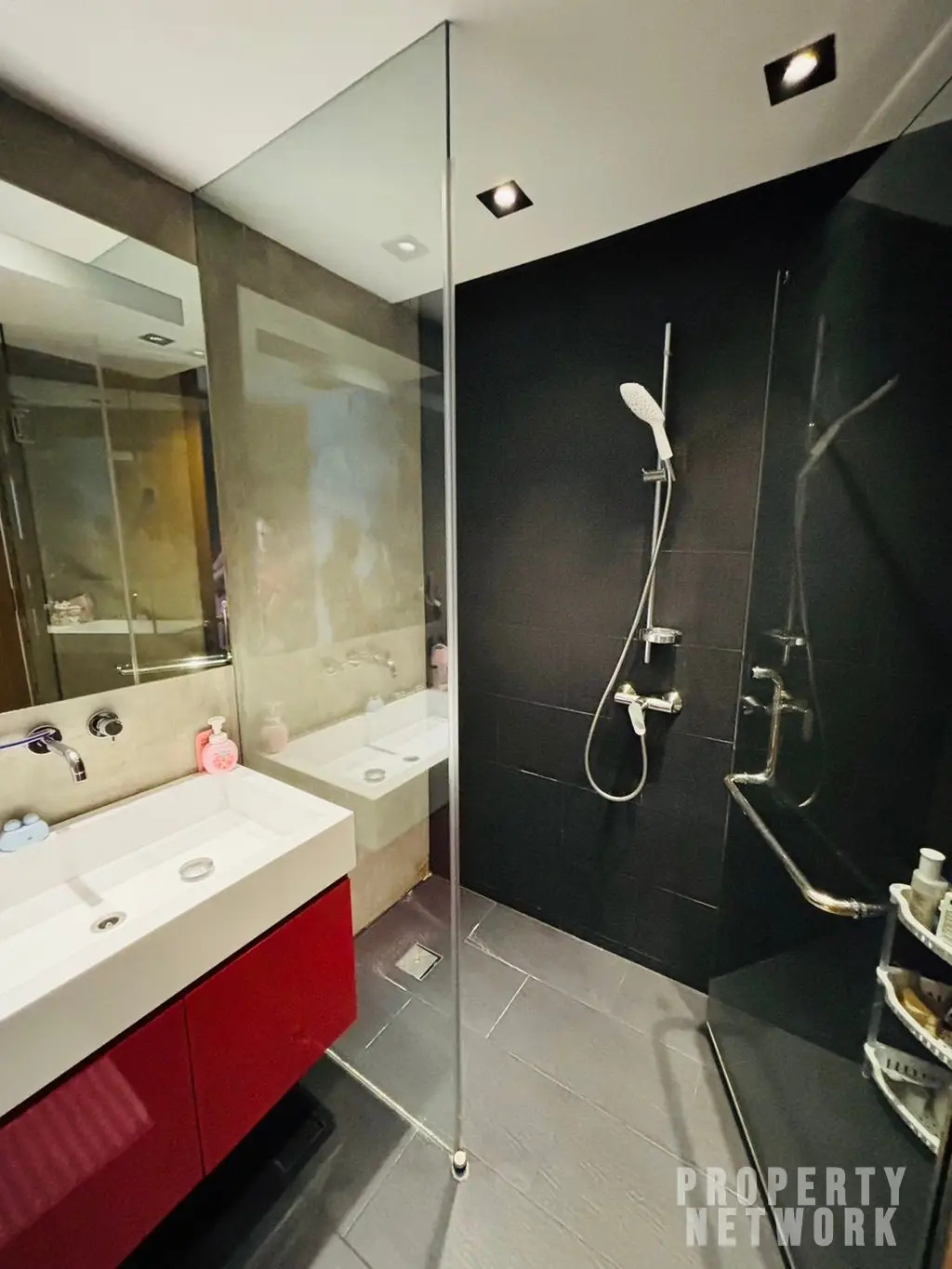 Discover luxury living with this loft-style duplex at The Habitat Sukhumvit 53. Spacious 365 sqm, 3 bedrooms, pet-friendly, and fully renovated. Sale Price: 50M THB. Near BTS Thong Lor