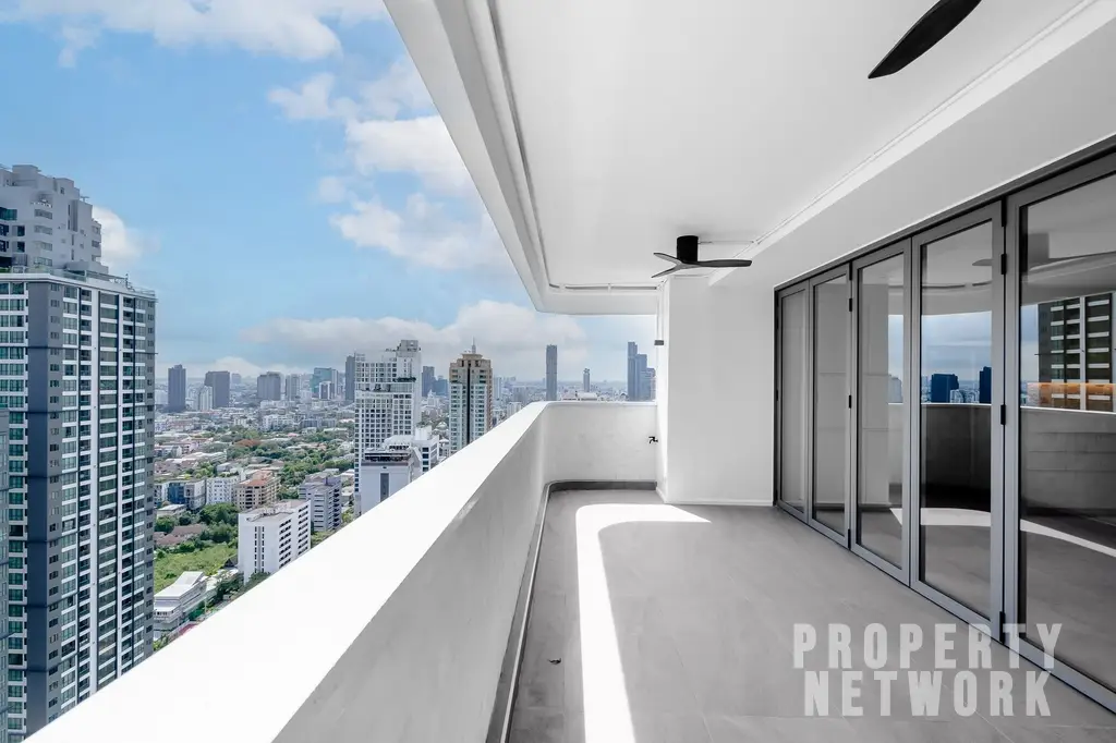 Explore this fully renovated 5-bedroom, 6-bathroom penthouse at D.S. Tower 1 Sukhumvit 33, offering 325 sqm of luxury living with pet-friendly amenities near BTS Phrom Phong