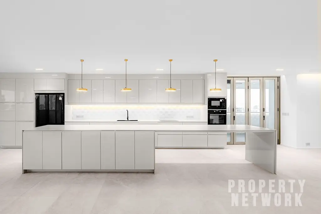 Explore this fully renovated 5-bedroom, 6-bathroom penthouse at D.S. Tower 1 Sukhumvit 33, offering 325 sqm of luxury living with pet-friendly amenities near BTS Phrom Phong