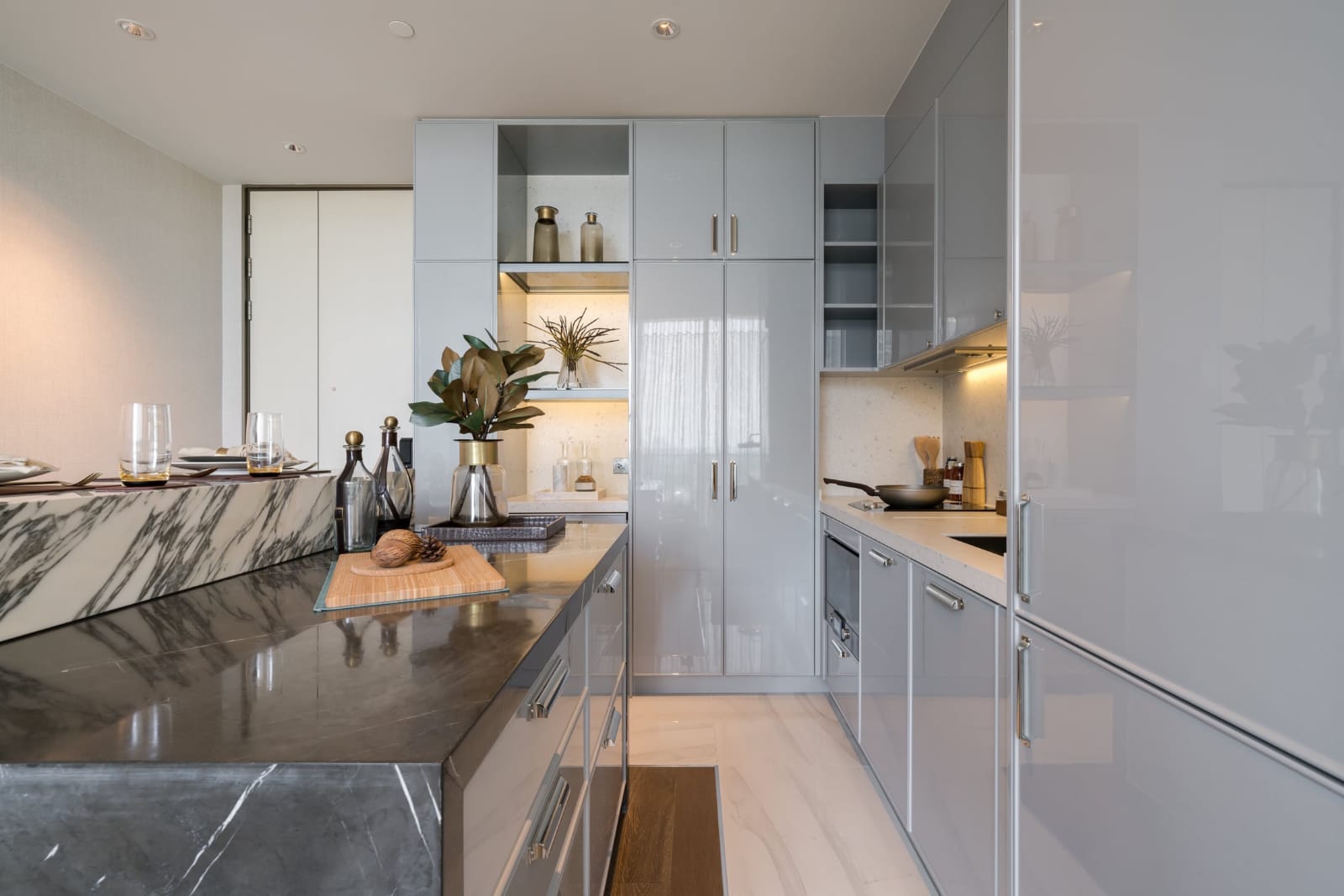 Luxury 1-bedroom condo at KRAAM Sukhumvit 26, 61 sqm, fully furnished. Modern amenities, serene living near BTS Phrom Phong. Rent: 65,000 THB/month