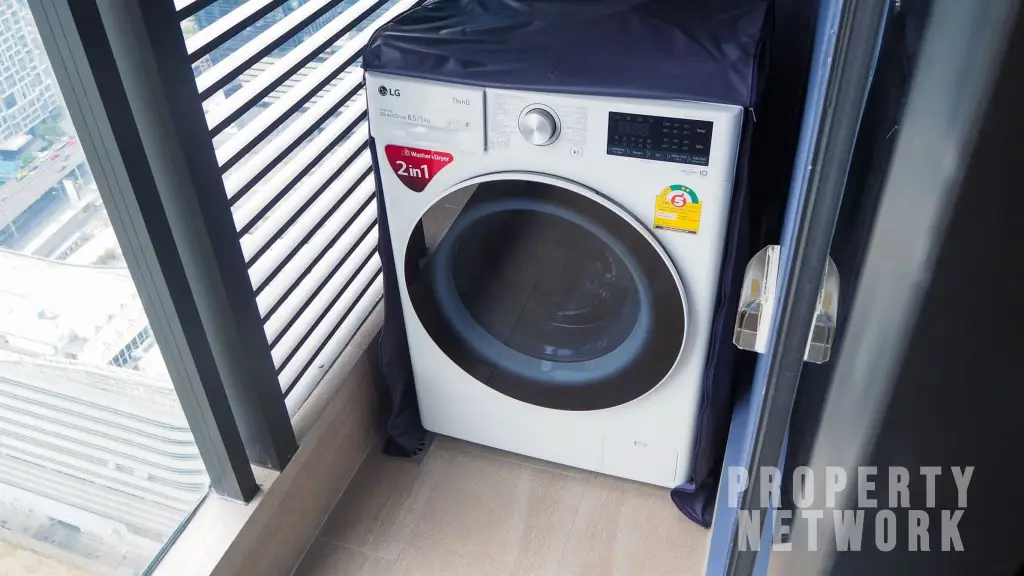 1-Bedroom, 1-Bathroom Condo for Rent at One 9 Five Asoke, 37 sqm, 32,000 THB, Near MRT Phra Ram 9