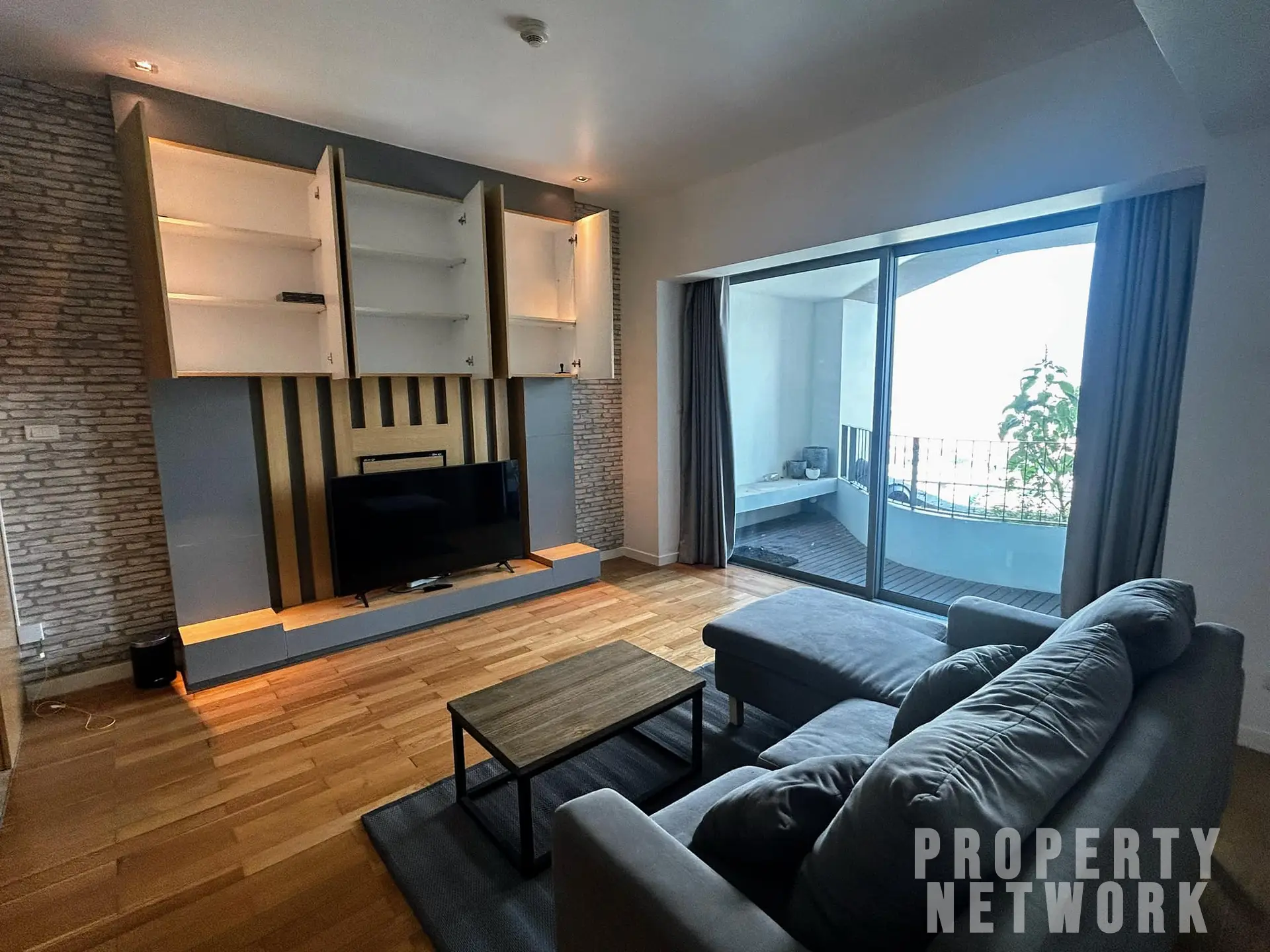 1-Bedroom, 1-Bathroom Condo for Rent at The Pano Rama 3, 68 sqm, 30,000 THB, Near BTS Saphan Taksin