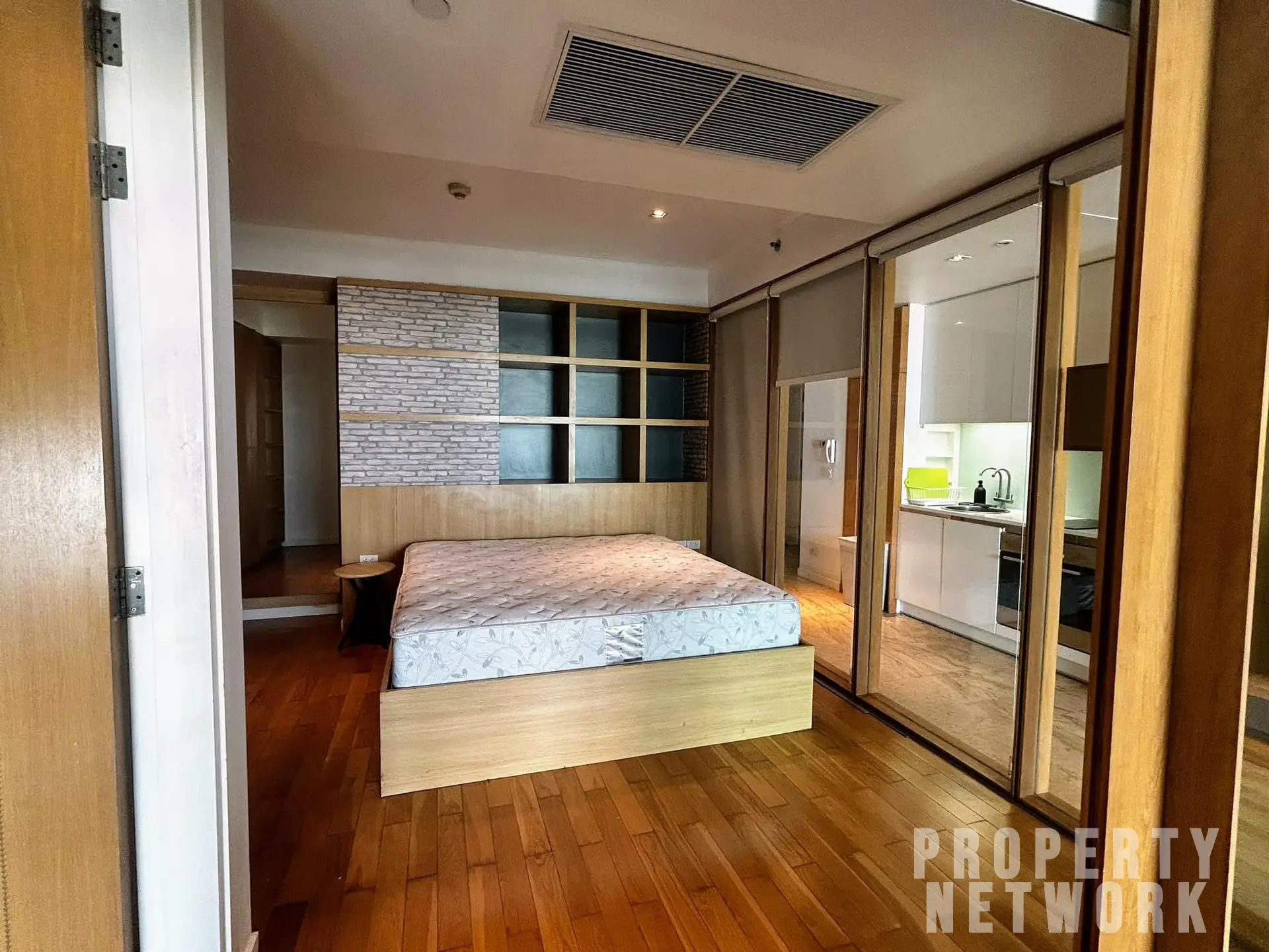 1-Bedroom, 1-Bathroom Condo for Rent at The Pano Rama 3, 68 sqm, 30,000 THB, Near BTS Saphan Taksin