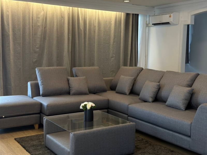 Discover luxury living at Charan Tower Sukhumvit Soi 43. Rent a 430 sqm penthouse duplex with 3+1 bedrooms, and pet-friendly 180K THB/month near BTS Phrom Phong