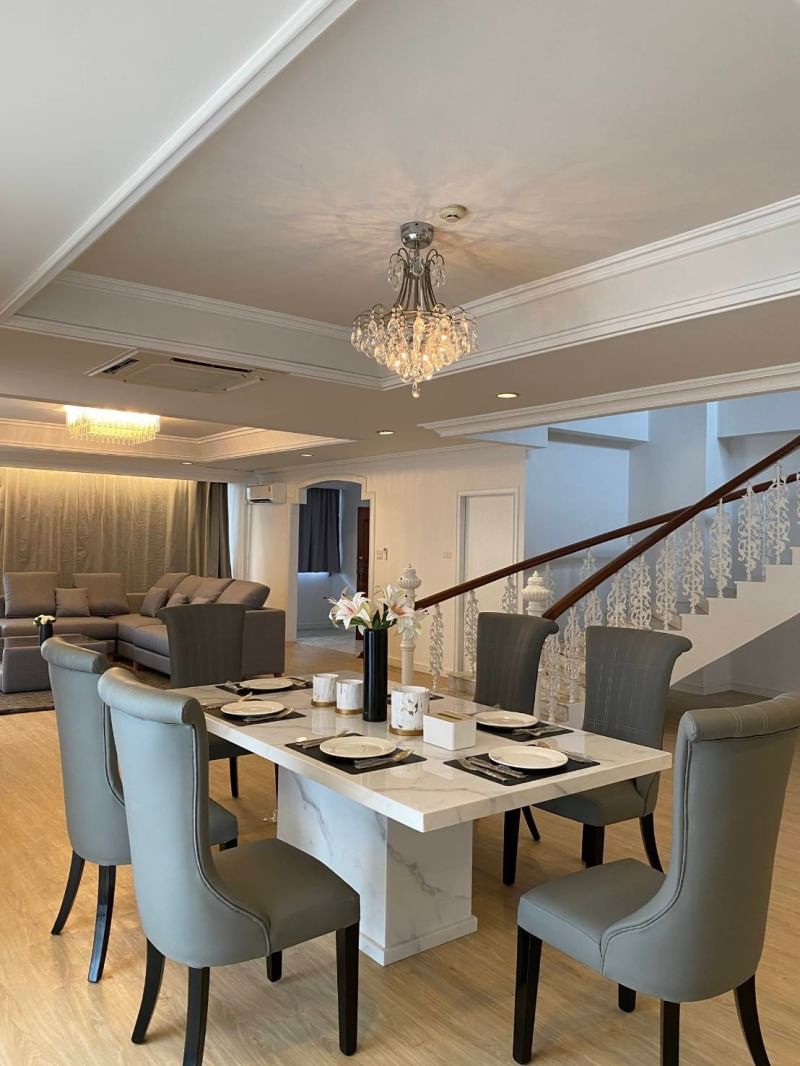 Discover luxury living at Charan Tower Sukhumvit Soi 43. Rent a 430 sqm penthouse duplex with 3+1 bedrooms, and pet-friendly 180K THB/month near BTS Phrom Phong