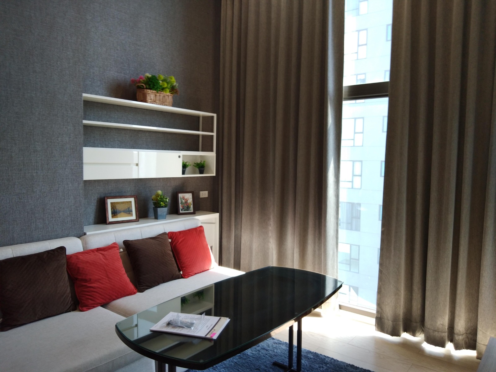 1-Bedroom, 1-Bathroom Condo for Rent at Chewathai Residence Asoke – 20 sq.m., ฿25,000/month, Near MRT Phetchaburi, Move-In Ready