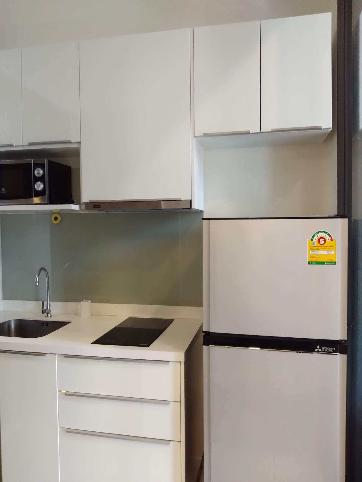 1-Bedroom, 1-Bathroom Condo for Rent at Chewathai Residence Asoke – 20 sq.m., ฿25,000/month, Near MRT Phetchaburi, Move-In Ready