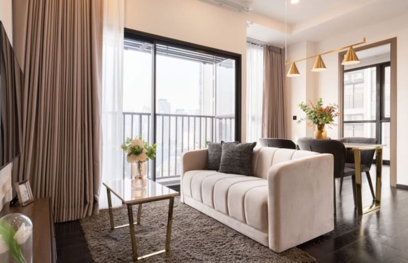 Rent a 2-bedroom 1-bathroom condo at Park Origin Thonglor, Bangkok. Fully furnished, scenic views, luxury amenities, prime Thonglor location near BTS Thonglor. Rent 65,000 THB/month