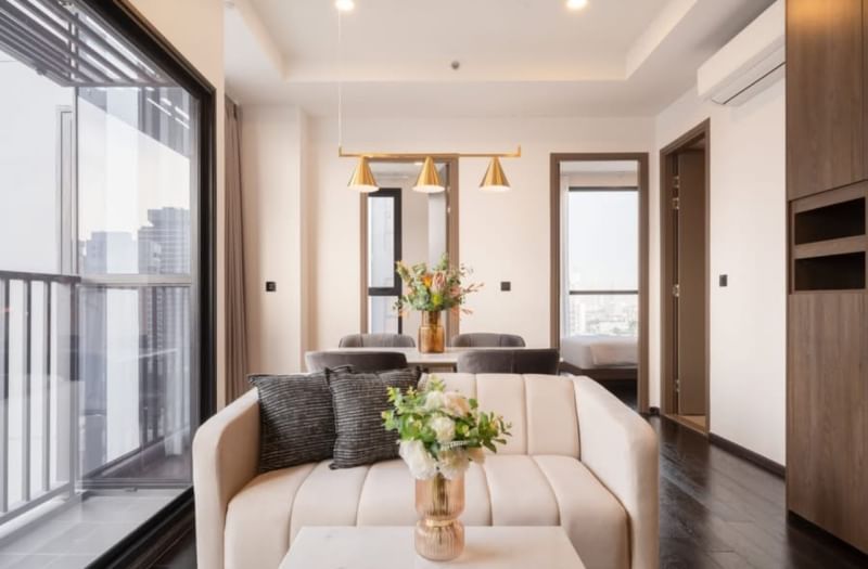 Rent a 2-bedroom 1-bathroom condo at Park Origin Thonglor, Bangkok. Fully furnished, scenic views, luxury amenities, prime Thonglor location near BTS Thonglor. Rent 65,000 THB/month