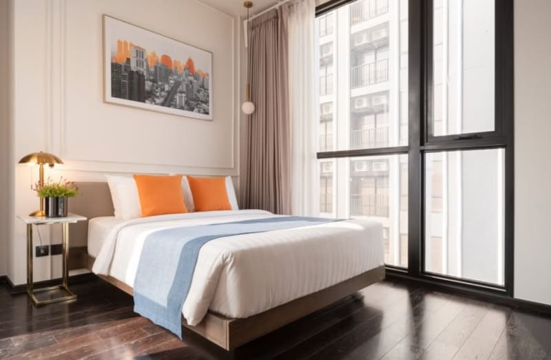 Rent a 2-bedroom 1-bathroom condo at Park Origin Thonglor, Bangkok. Fully furnished, scenic views, luxury amenities, prime Thonglor location near BTS Thonglor. Rent 65,000 THB/month