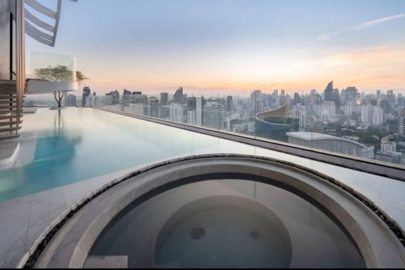 Rent a 2-bedroom 1-bathroom condo at Park Origin Thonglor, Bangkok. Fully furnished, scenic views, luxury amenities, prime Thonglor location near BTS Thonglor. Rent 65,000 THB/month