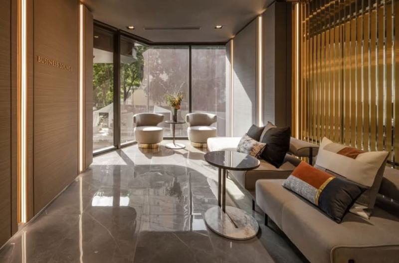 Rent a 2-bedroom 1-bathroom condo at Park Origin Thonglor, Bangkok. Fully furnished, scenic views, luxury amenities, prime Thonglor location near BTS Thonglor. Rent 65,000 THB/month