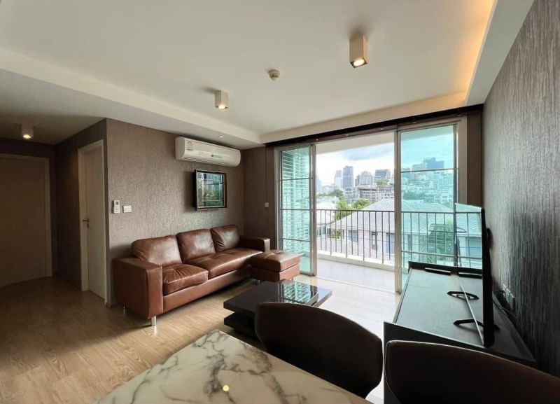Rent a pet-friendly 2-bedroom condo at Maestro 39 in Sukhumvit. Modern amenities, negotiable rent, and a prime location near BTS Phrom Phong. THB 47,000/month.