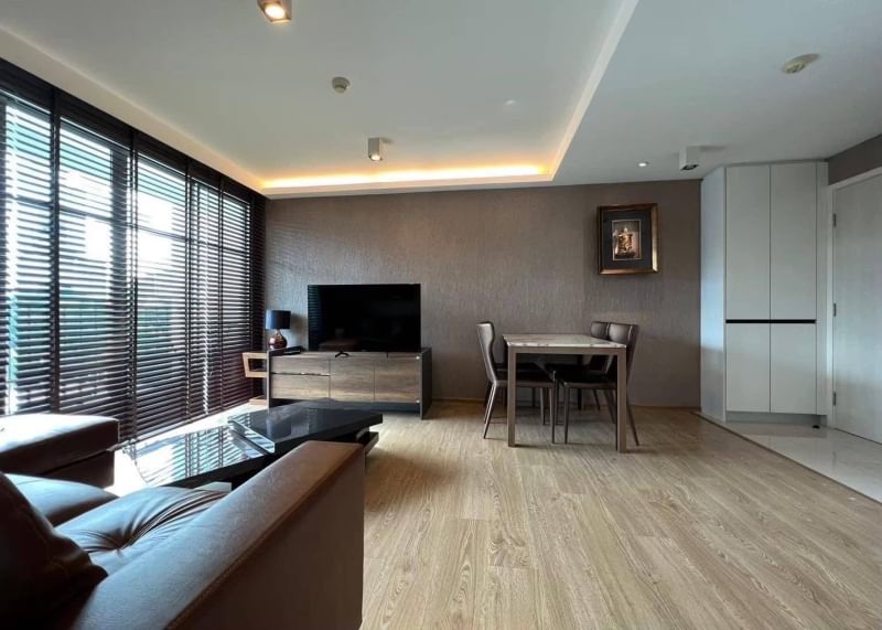 Rent a pet-friendly 2-bedroom condo at Maestro 39 in Sukhumvit. Modern amenities, negotiable rent, and a prime location near BTS Phrom Phong. THB 47,000/month.
