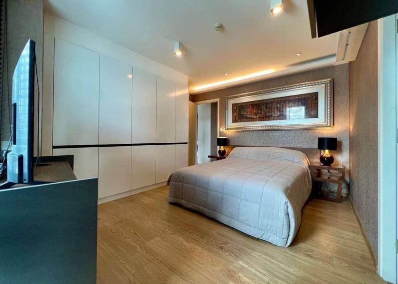 Rent a pet-friendly 2-bedroom condo at Maestro 39 in Sukhumvit. Modern amenities, negotiable rent, and a prime location near BTS Phrom Phong. THB 47,000/month.