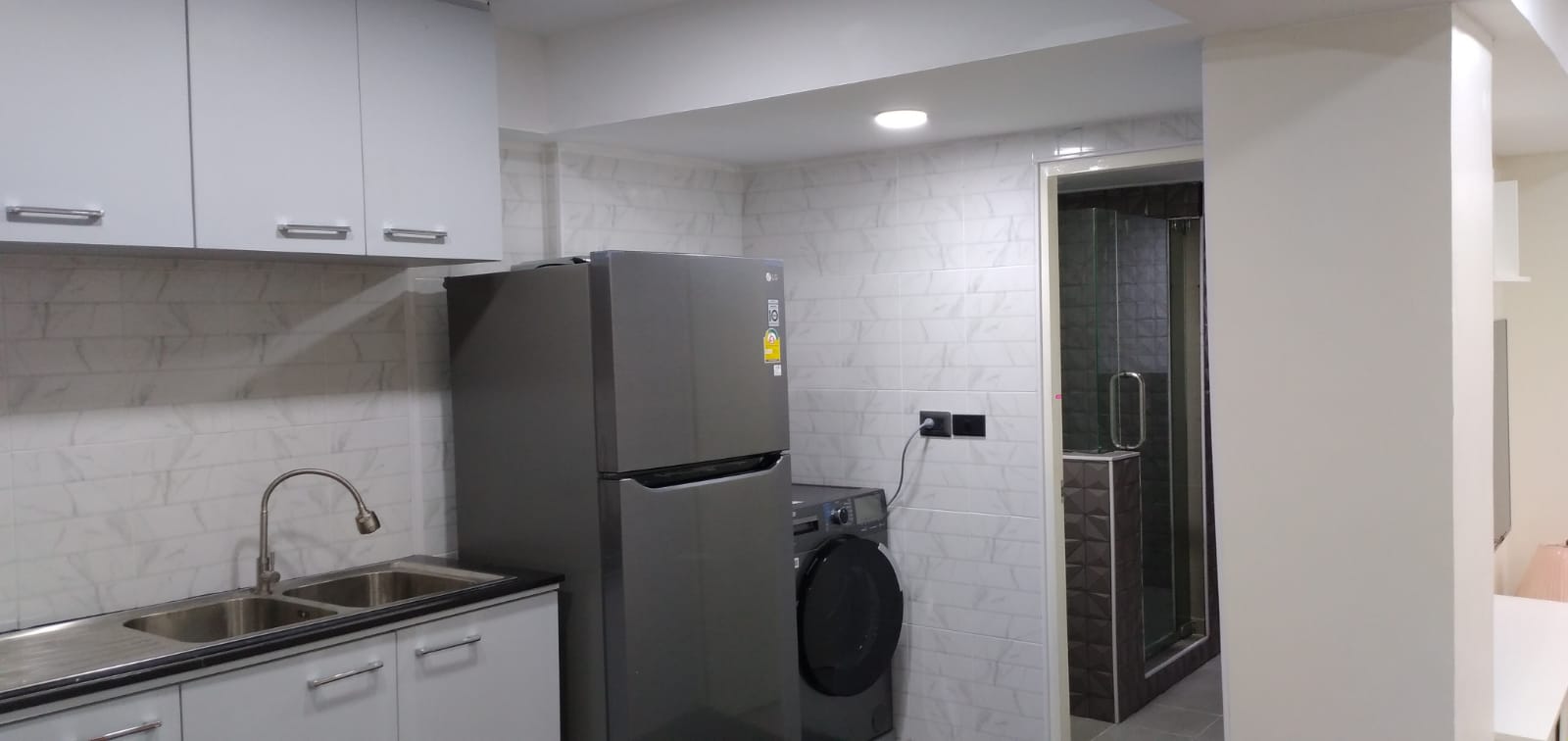 2-Bed, 1-Bath, 80 sqm Condo for Rent at Ebony Wing 377, President Park, Sukhumvit 24 – Pet-Friendly, Fully Furnished, ฿35,000/month, Near BTS Phrom Phong