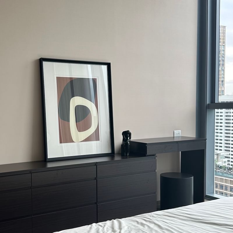 Luxury 2-bedroom condo at SCOPE Langsuan, 155 sqm, for sale at 128M THB. Prime location in Bangkok, near shopping malls, BTS, and dining spots.