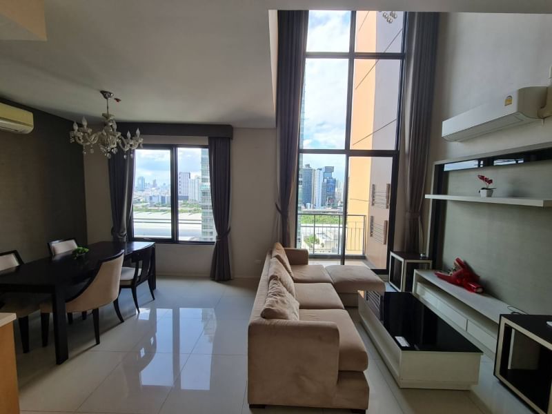 Stunning 1-Bedroom, 2-Bathroom condo at Villa Asoke, 80 sqm, fully furnished. Prime location in Makkasan, Bangkok. For sale at 9,800,000 THB.