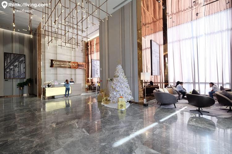 Modern 1-Bedroom, 1-Bathroom condo at Knightsbridge Prime Sathorn, 37 sqm. For rent at 26,000 THB. Prime location near Chong Nonsi BTS, ideal for city living.