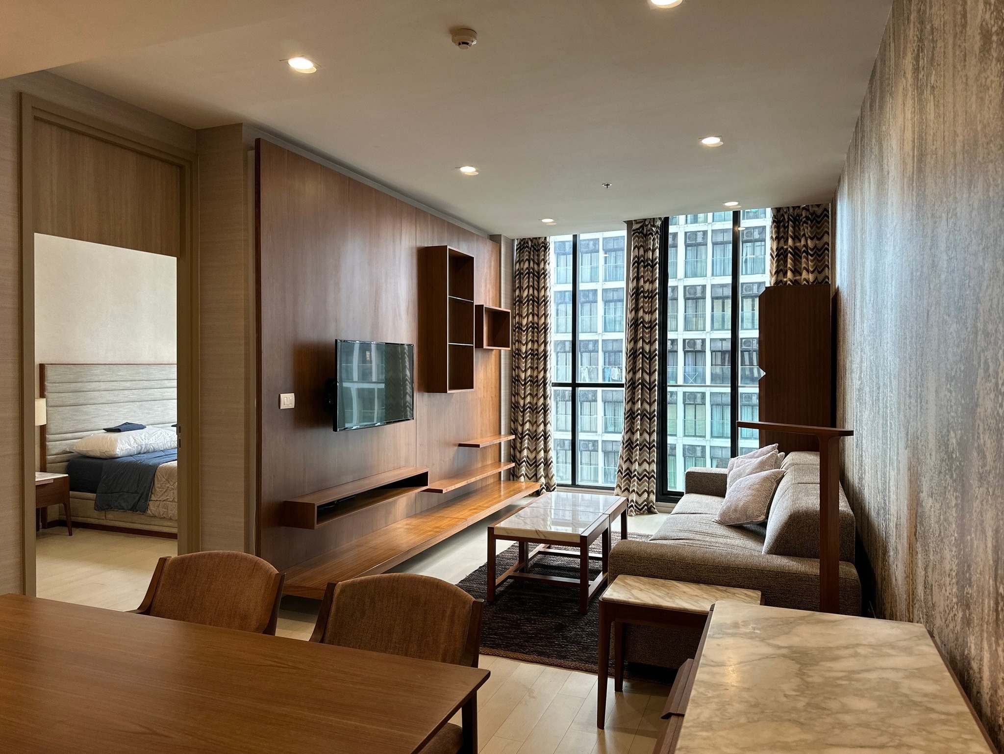 Spacious 1-Bedroom condo at Noble Ploenchit, 58 sqm, for Sale at 15,000,000 THB. Great location near Ploenchit BTS and luxury amenities.