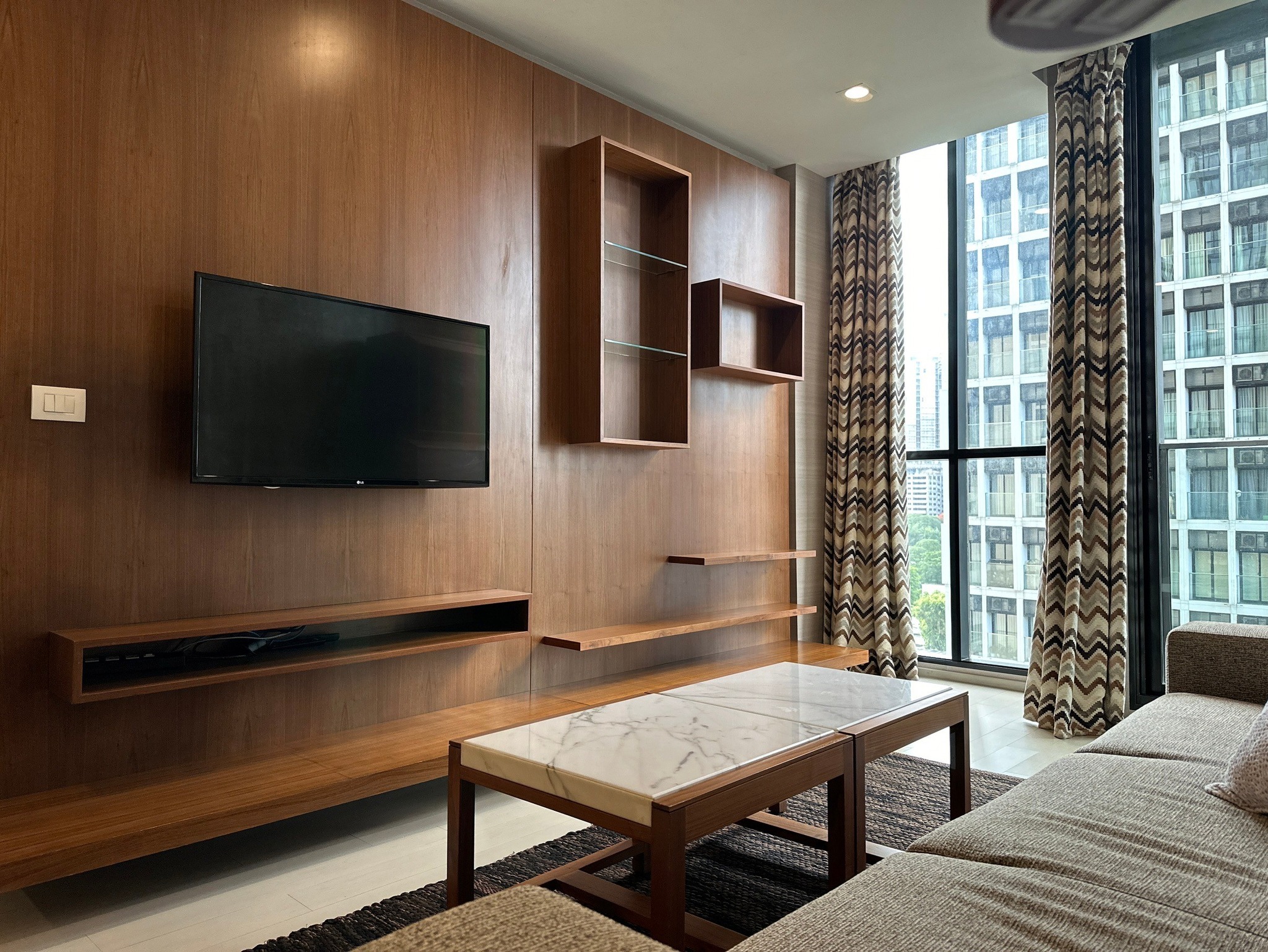 Spacious 1-Bedroom condo at Noble Ploenchit, 58 sqm, for Sale at 15,000,000 THB. Great location near Ploenchit BTS and luxury amenities.