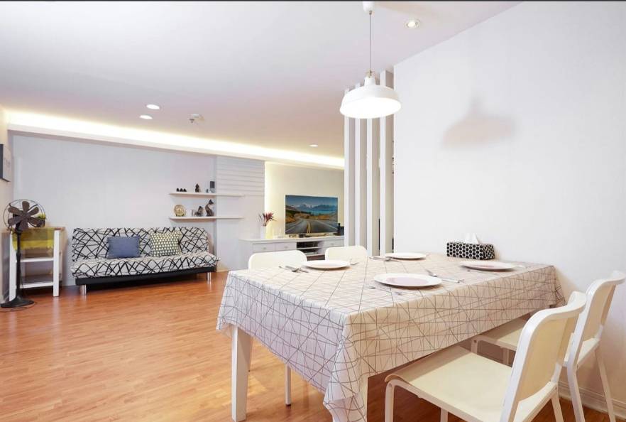 Spacious 2-bedroom, 2-bathroom condo at Crystal Garden, 110 sqm, 58,000 THB/month. Close to BTS Nana with top-notch amenities.