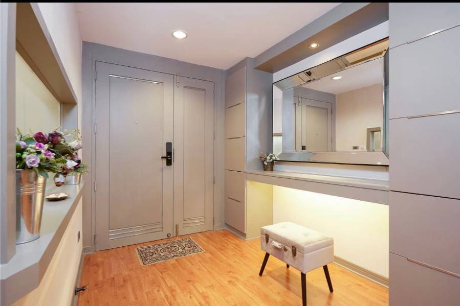 Spacious 2-bedroom, 2-bathroom condo at Crystal Garden, 110 sqm, 58,000 THB/month. Close to BTS Nana with top-notch amenities.