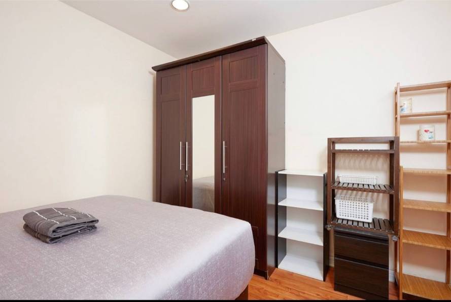 Spacious 2-bedroom, 2-bathroom condo at Crystal Garden, 110 sqm, 58,000 THB/month. Close to BTS Nana with top-notch amenities.