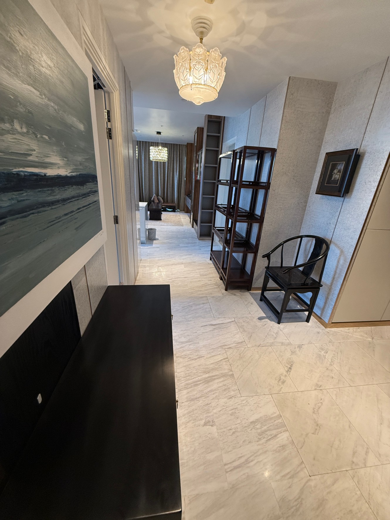 3-Bedroom, 3-Bathroom, 250 sqm Condo for Rent at Four Seasons Private Residences, 350,000 THB/month, Near Saphan Taksin BTS