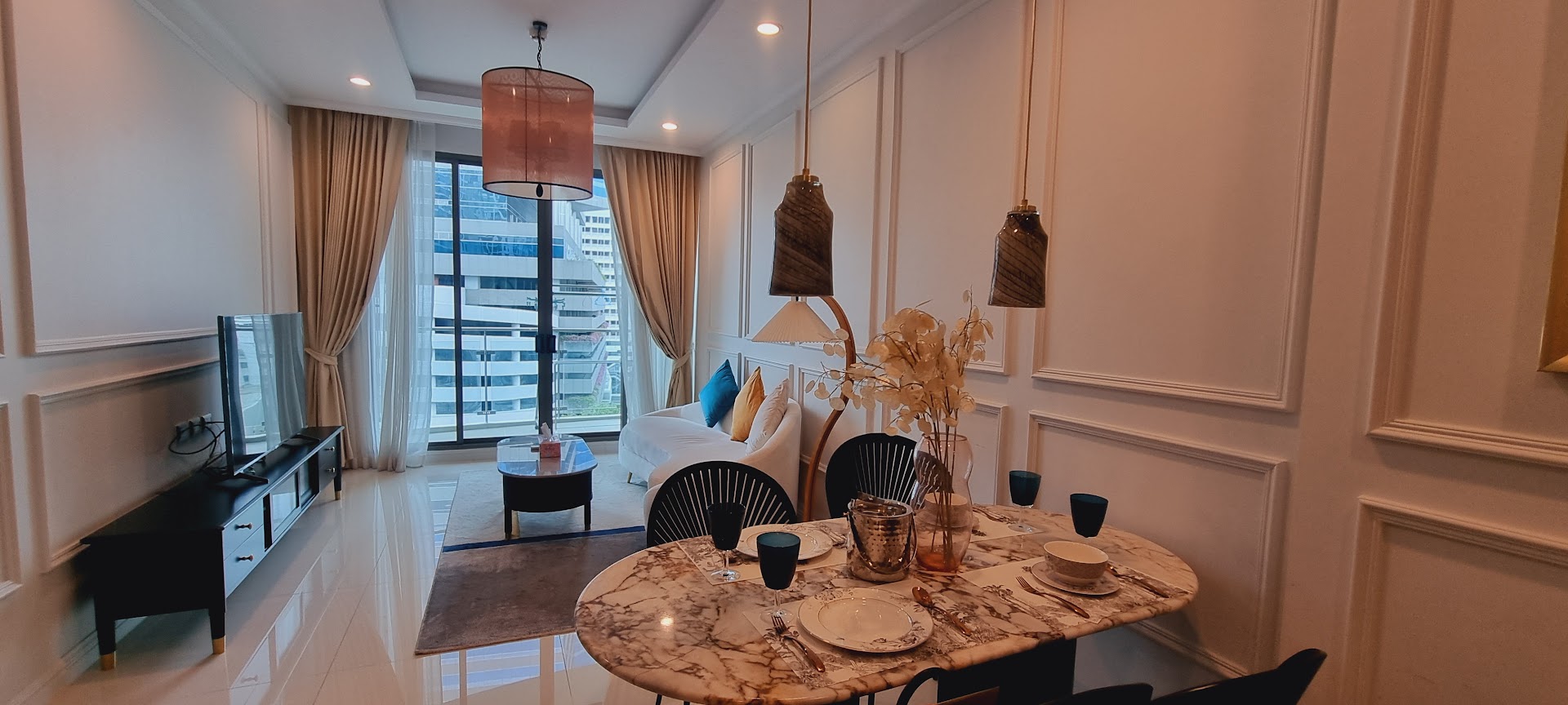 Rent a 2-bedroom condo at Supalai Oriental Sukhumvit 39 for 50,000 THB/month. Fully furnished, 99 sqm, with premium facilities near BTS Phrom Phong. Call now!