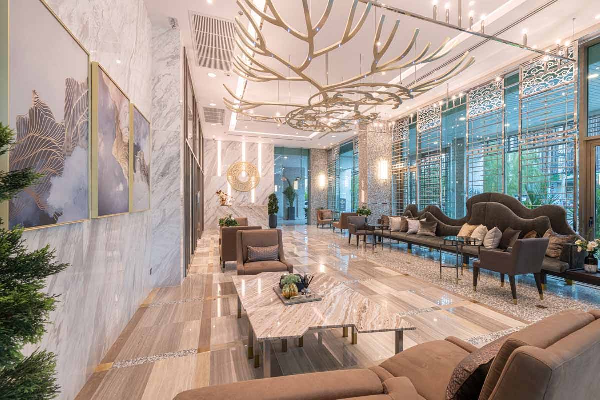Rent a 2-bedroom condo at Supalai Oriental Sukhumvit 39 for 50,000 THB/month. Fully furnished, 99 sqm, with premium facilities near BTS Phrom Phong. Call now!