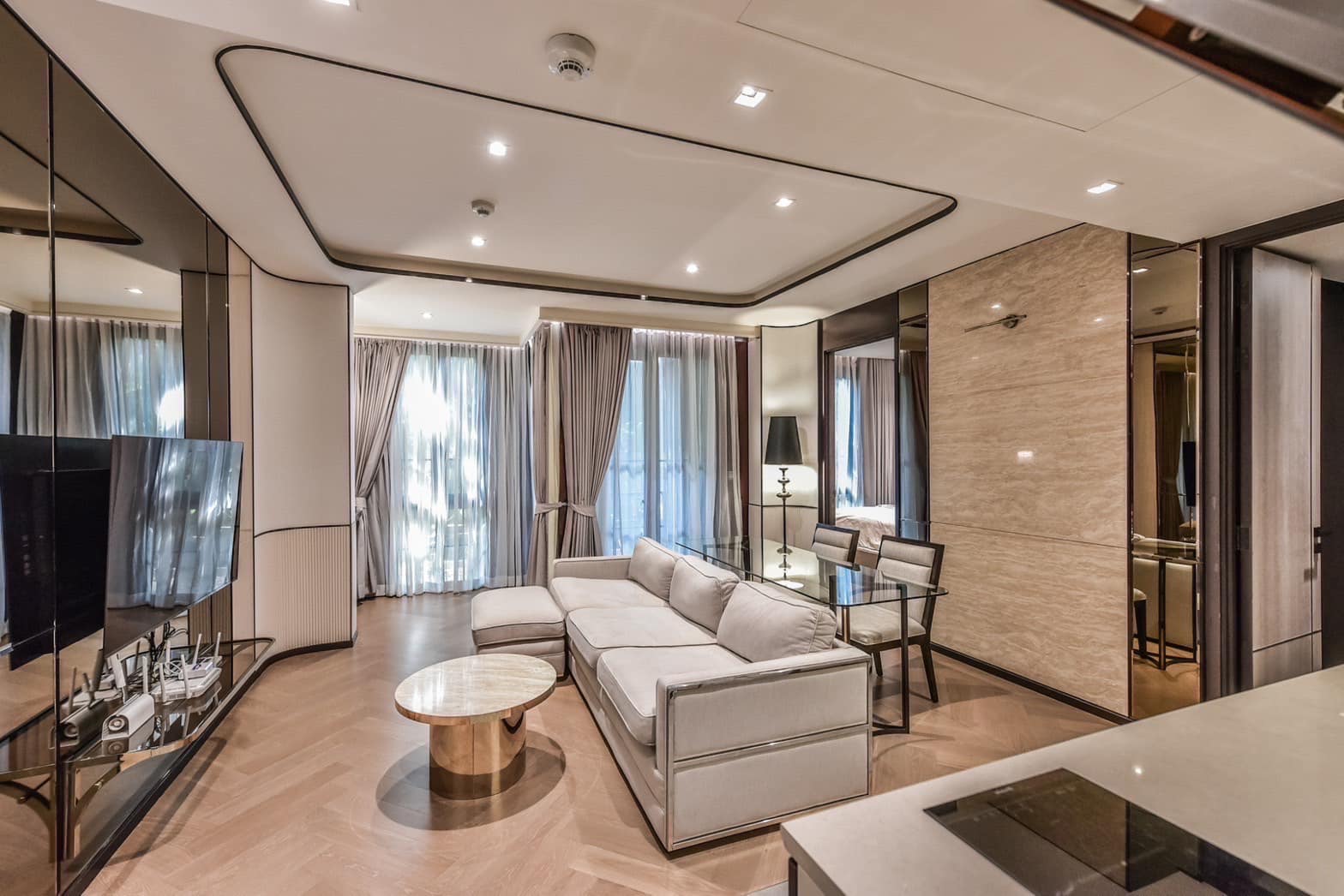 Luxurious 1-bedroom, 1-bathroom condo at The Reserve Sukhumvit 61, 50 sqm, for rent at 55,000 THB. Prime location near BTS Ekkamai, fully furnished.