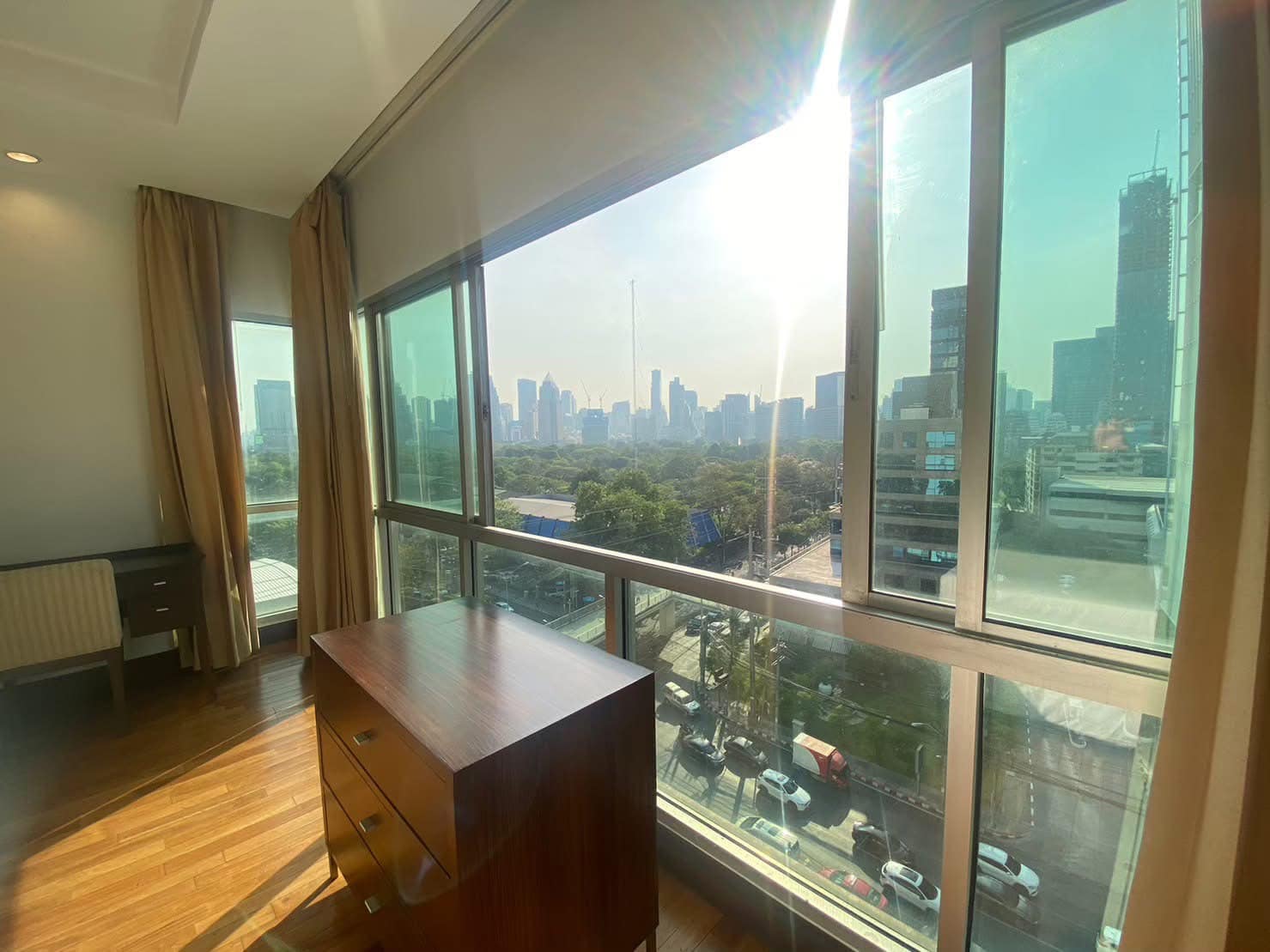 3-Bed, 4-Bath, 230 sqm Condo for Rent at Royal Residence Park, Lumpini – THB 150,000/month, Near BTS Ploenchit & MRT Lumpini, Luxury Living in Bangkok