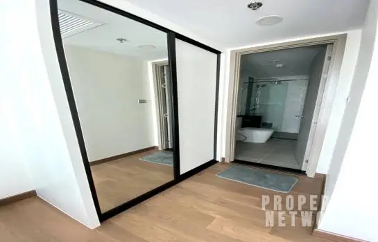 1-Bedroom, 1-Bathroom Condo at Supalai Oriental Sukhumvit 39 – 39 sqm, For Rent at ฿25,000/month or For Sale at ฿5,800,000, Near MRT Phetchaburi
