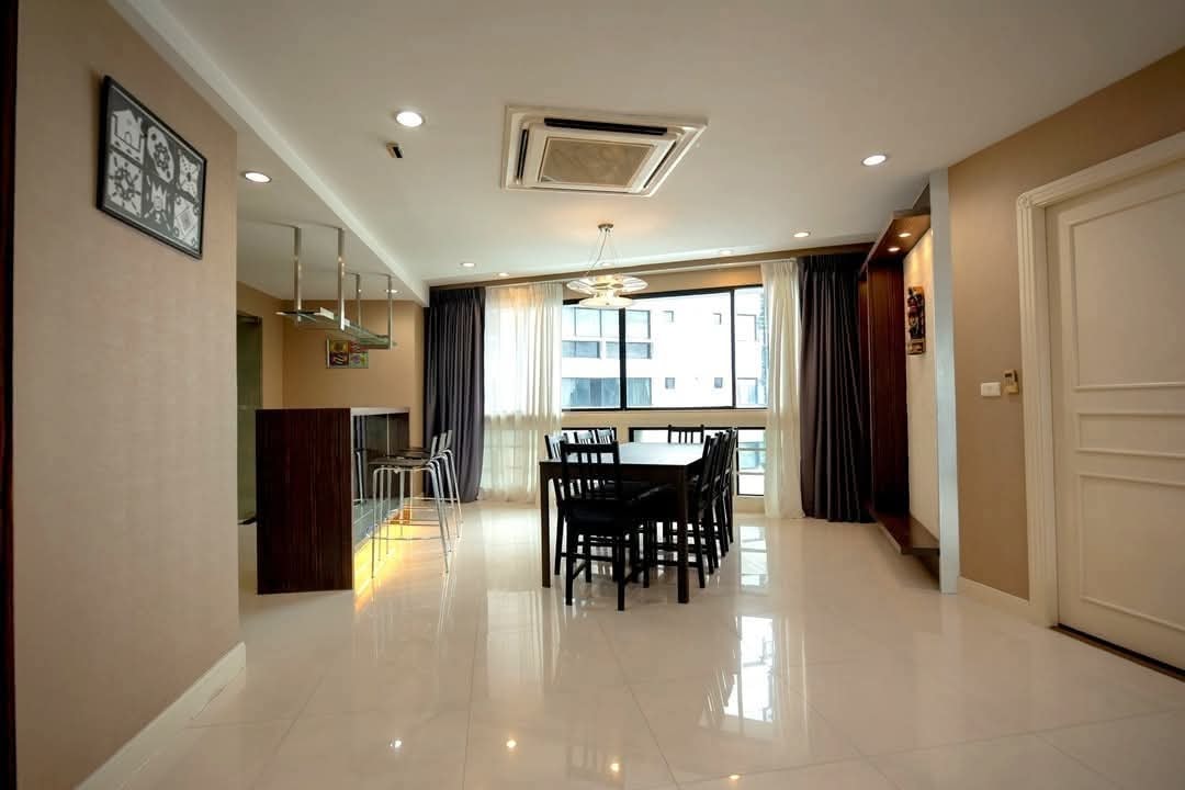 3-BR 4-BTH 265 sqm President Park Sukhumvit 24 for Rent 75,000 THB/month Near Phrom Phong BTS