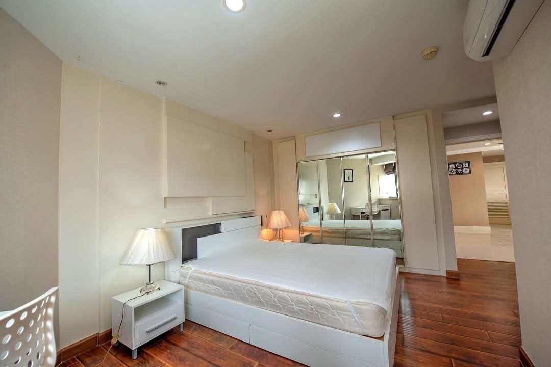 3-BR 4-BTH 265 sqm President Park Sukhumvit 24 for Rent 75,000 THB/month Near Phrom Phong BTS