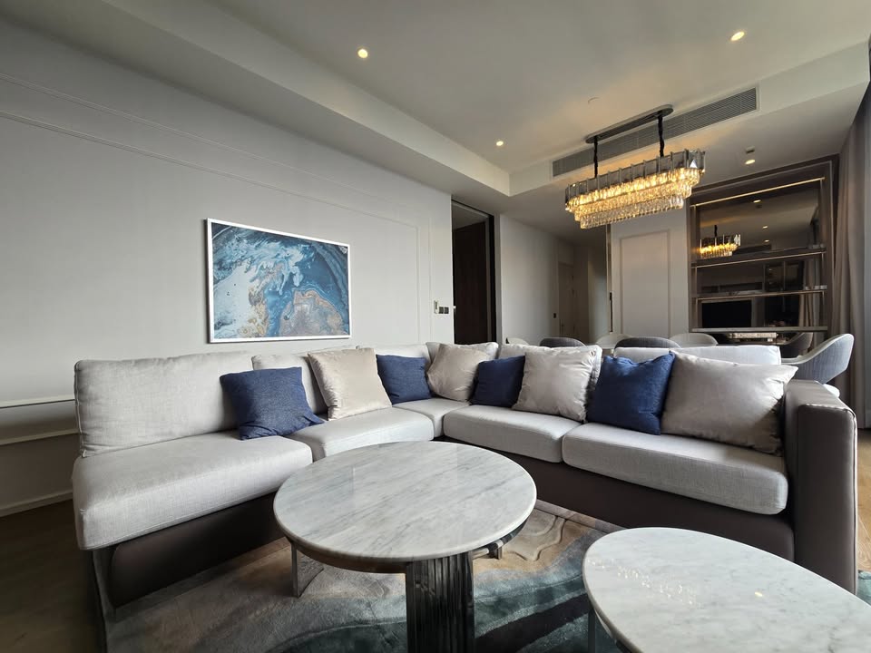 2-BR 2-BTH 114 sqm MUNIQ Langsuan for rent 160,000 THB/month near Chit Lom BTS