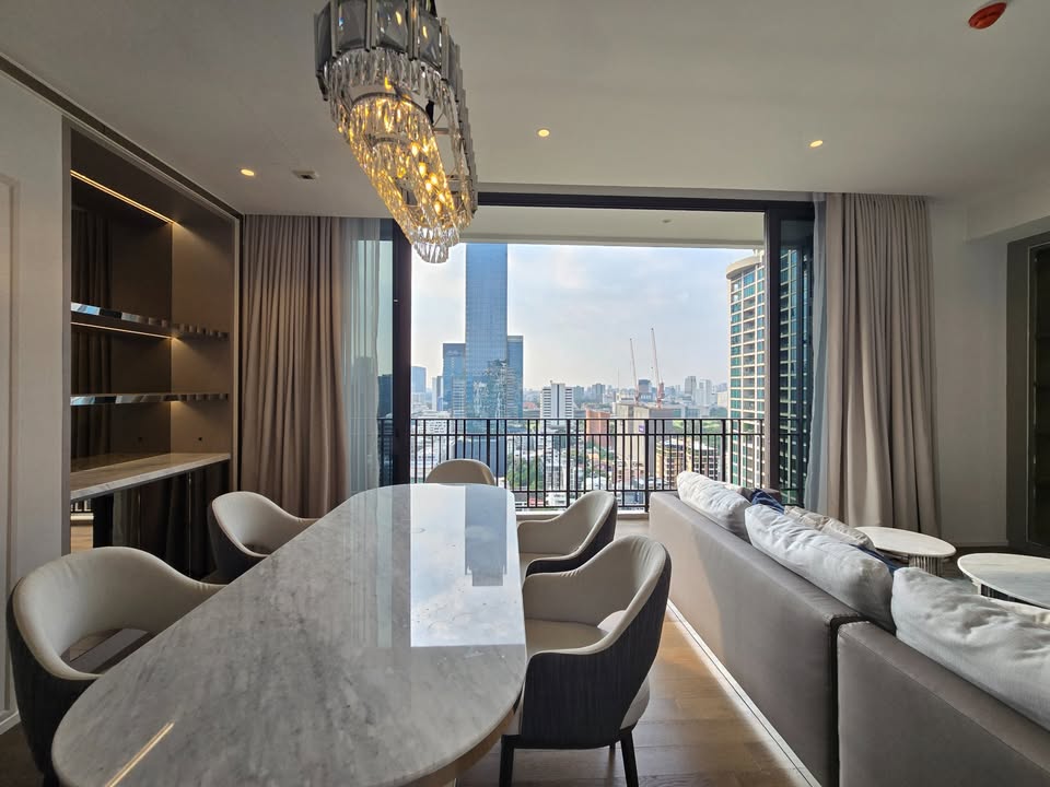 2-BR 2-BTH 114 sqm MUNIQ Langsuan for rent 160,000 THB/month near Chit Lom BTS