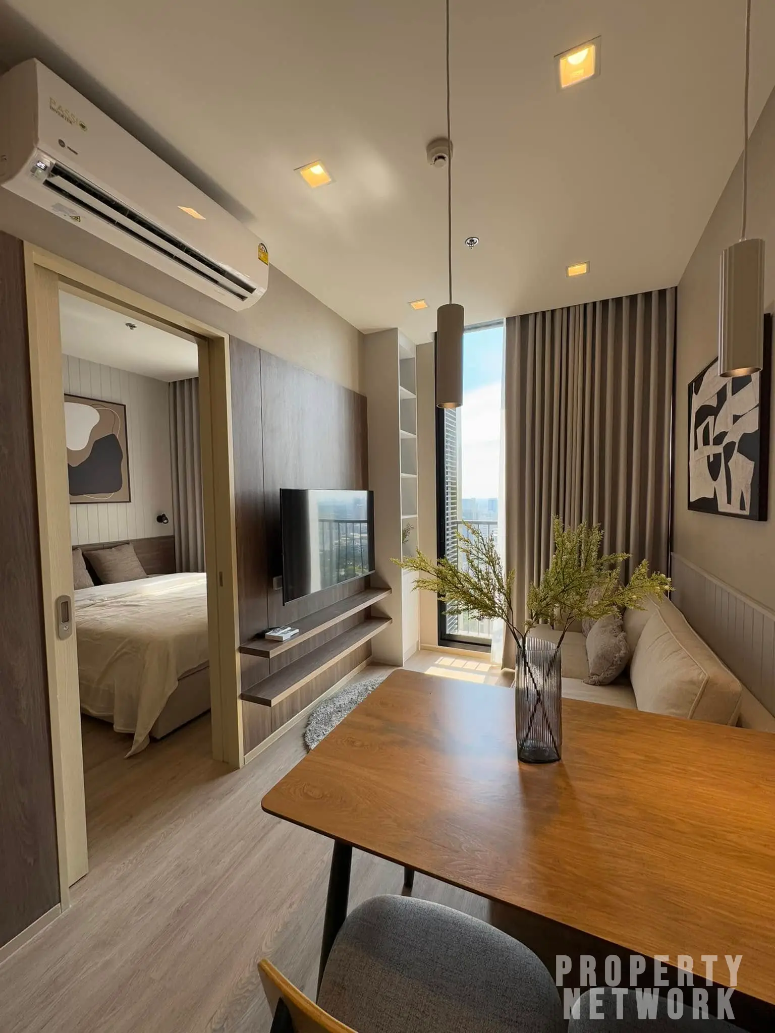 1-BR, 1-BTH Condo, 30 sqm, ฿32,000/month, Noble State 39, 32nd Floor, Near BTS Phrom Phong – Fully Furnished, Luxury Living for Rent