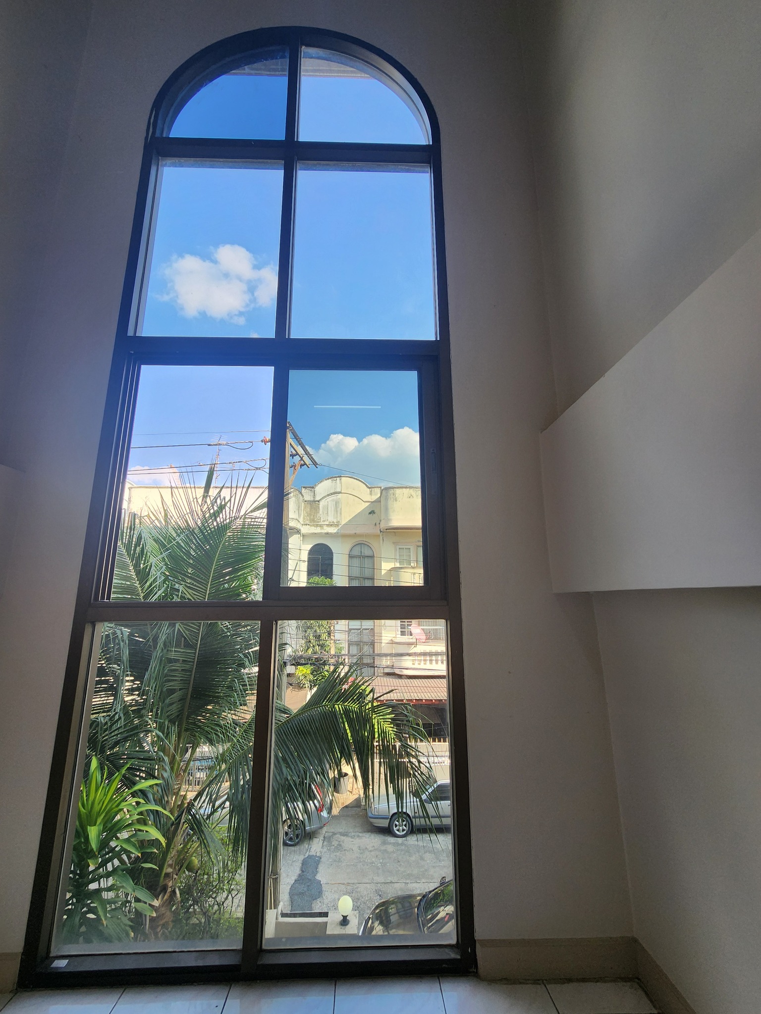 4 BR, 3 BTH Townhome, 200 SQM, THB 39,000/Month – Soi Ladprao 84, Near MRT Lat Phrao 71 – Spacious Rental in Wang Thonglang, Bangkok