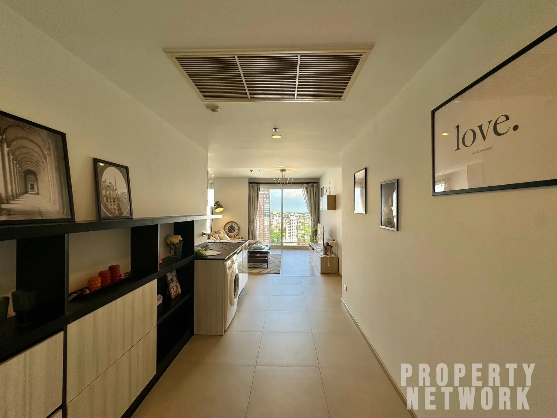 2-Bed, 2-Bath Condo at HQ Thonglor, 100 sqm, ฿69,000/month, Near BTS Thonglor – Luxury Living in Bangkok's Trendy Thonglor District