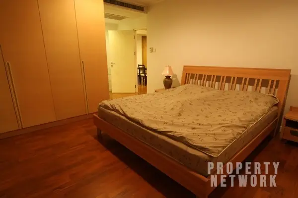 2-Bedroom, 2-Bathroom Condo for Rent at Baan Siri Ruedee, 90sqm, ฿40,000/month, Near BTS Phloen Chit, Pathum Wan – Ideal for Professionals & Families