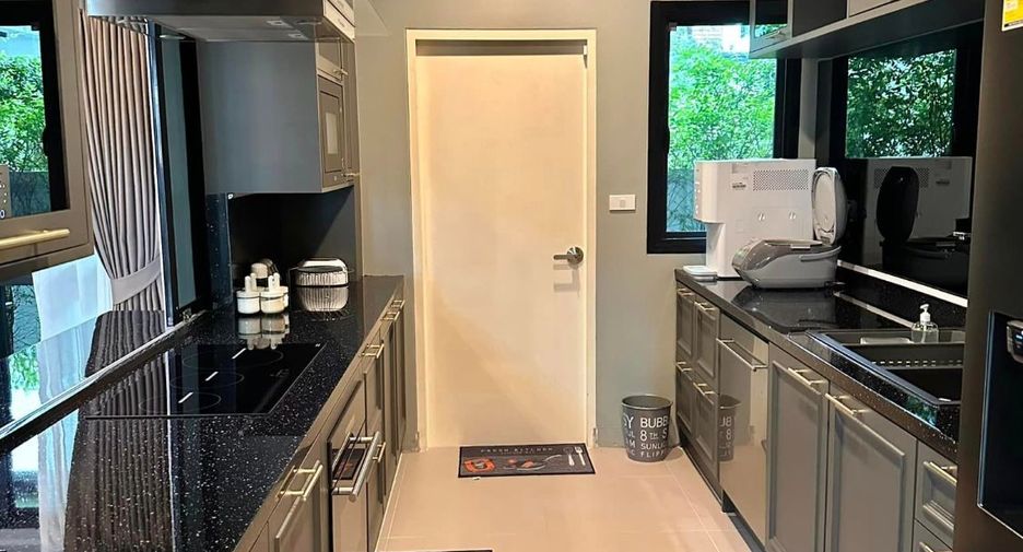 Luxurious 5-bedroom, 5-bathroom house for rent and sale at Supalai Essence Suan Luang. Fully furnished, brand new. Rent at THB 230K/month or own it for THB 29M.