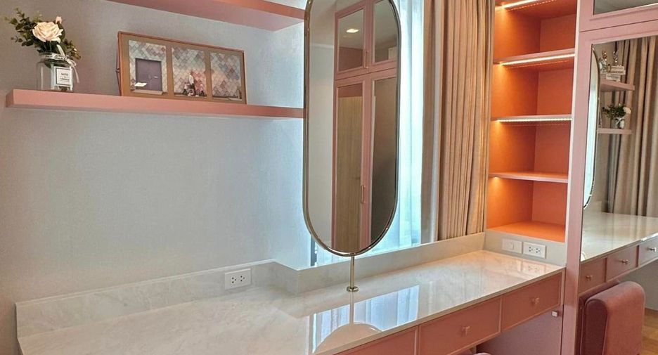 Luxurious 5-bedroom, 5-bathroom house for rent and sale at Supalai Essence Suan Luang. Fully furnished, brand new. Rent at THB 230K/month or own it for THB 29M.