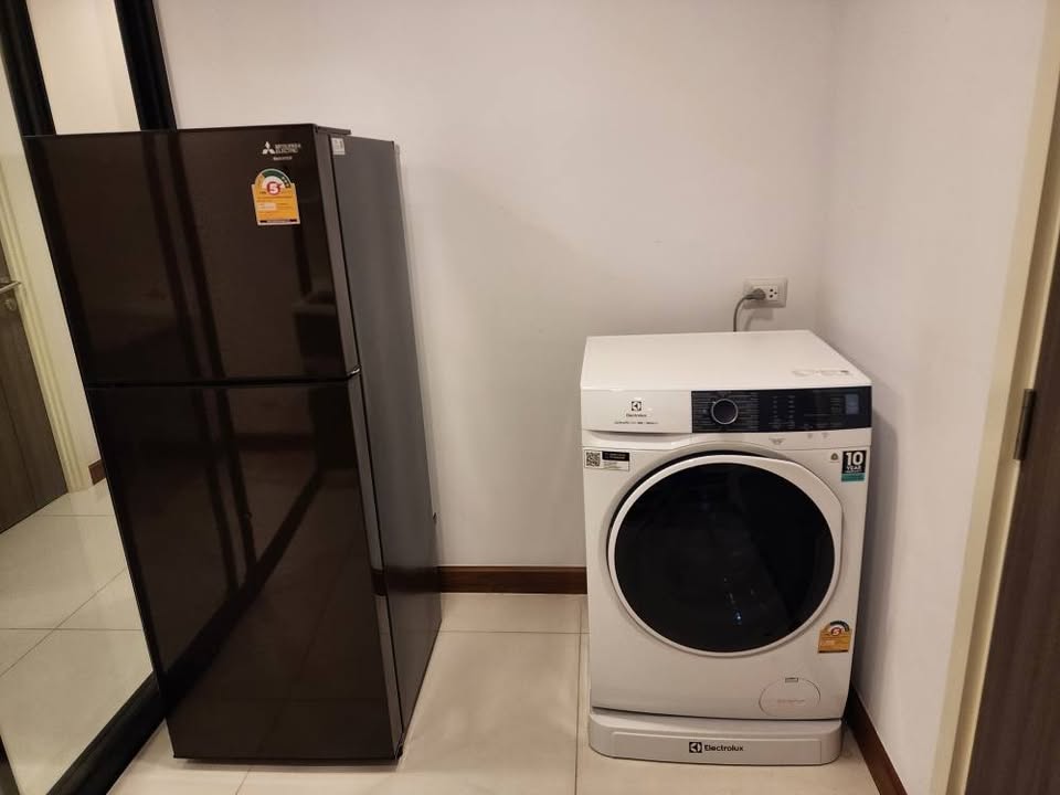 1-Bedroom, 1-Bathroom Condo for Rent at Suphalai Premier Charoennakhon, 48 sqm, ฿20,000/month, Steps from Golden Line BTS (Khlong San Station)