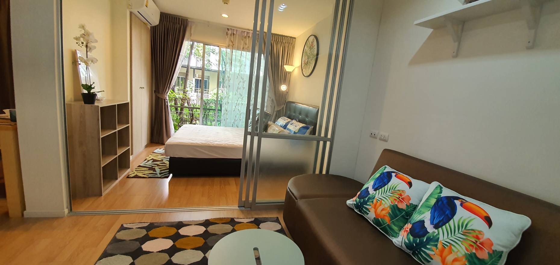 1-Bedroom 1-Bathroom 34.28 sqm LPN Onnut-Pattanakarn for Rent 9,500 THB/month or Sale 2,150,000 THB