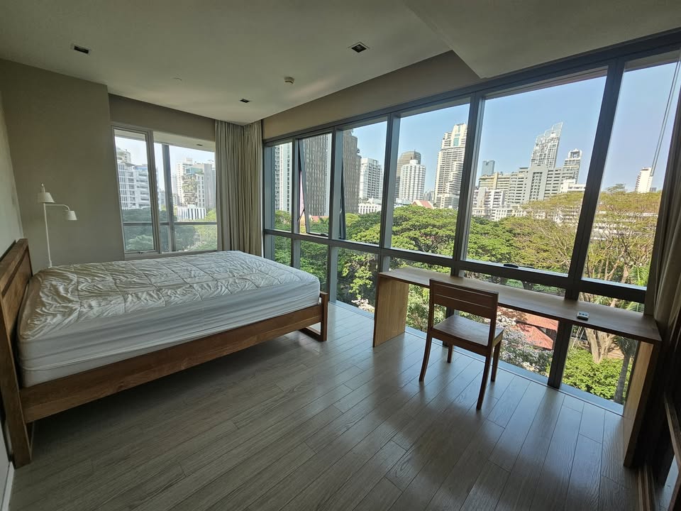 Luxurious 2-bedroom condo for rent at The Room Sukhumvit 21. Spacious 125sqm unit with premium furnishings, near BTS Asoke & Terminal 21. Rent: THB 75,000/month